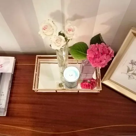 House In The Town Centre 펜션