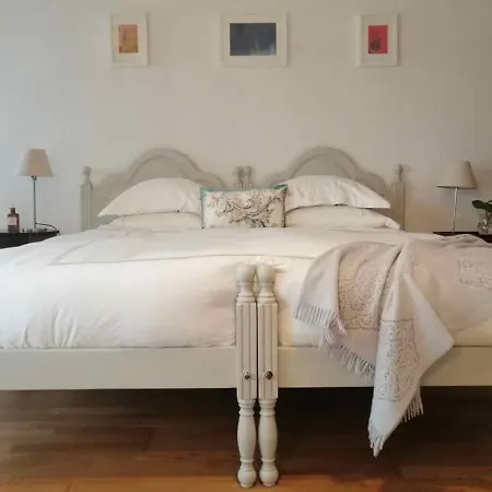 Casa de Férias House In The Town Centre