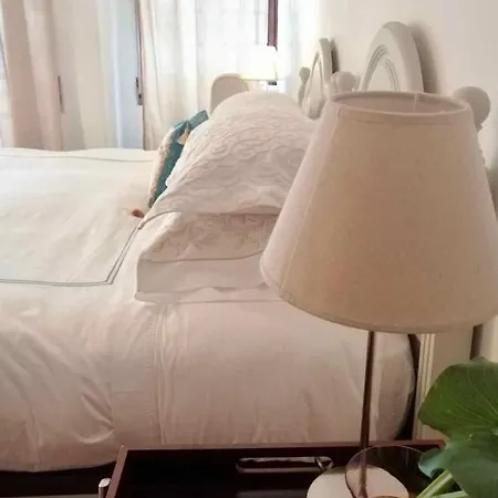 House In The Town Centre Casa de Férias