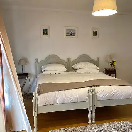 Casa de Férias House In The Town Centre