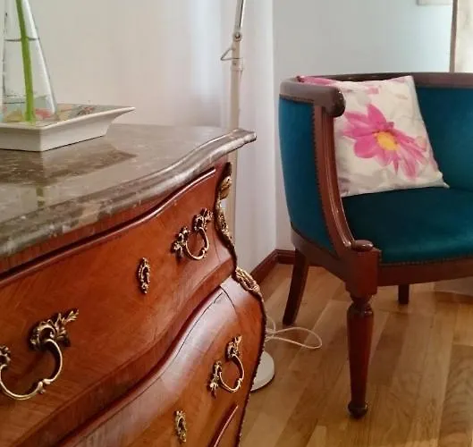 House In The Town Centre Vakantiehuis *